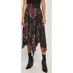 Desigual - Spódnica. Spódniczki damskie Desigual, na co dzień, s, bez wzorów, z wiskozy, casualowe, z podwyższonym stanem, mini, asymetryczne. Za 469,90 zł.