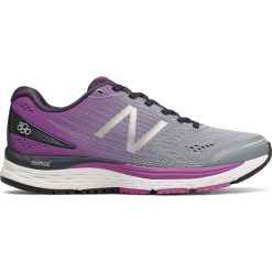 Buty New Balance 880v8 W Fioletowo-Szare. Szare buty sportowe damskie New Balance, bez wzorów, z gumy, biznesowe, do biegania. Za 459,99 zł.