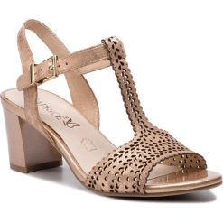 Sandały CAPRICE - 9-28301-22 Rosegold Shiny 980. Żółte klapki damskie Caprice, bez wzorów, ze skóry, bez obcasa, na obcasie. Za 249,90 zł.