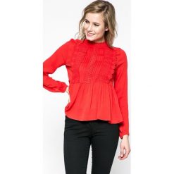 Answear - Bluzka. Czerwone bluzki damskie marki ANSWEAR, s, z wiskozy, casualowe, z okrągłym kołnierzem. W wyprzedaży za 69,90 zł.