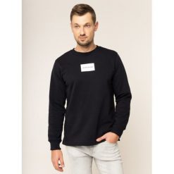 Bluza Calvin Klein Jeans Small Instit J30J313188. Czarne bluzy męskie Calvin Klein Jeans, m, bez wzorów, z jeansu, bez kołnierzyka, bez rękawów, bez kaptura. W wyprzedaży za 219,00 zł.