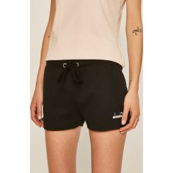 Diadora - Szorty. Czarne spodenki sportowe damskie Diadora, s, bez wzorów, z bawełny, sportowe. Za 99,90 zł.
