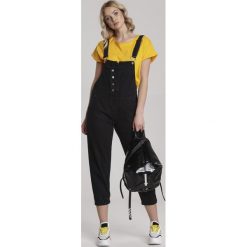 Czarne Jeansy Ogrodniczki Kimopea. Czarne jeansy damskie Renee, s. Za 149,99 zł.