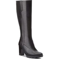 Kozaki LASOCKI - 70624-04 Czarny. Czarne kozaki damskie Lasocki, ze skóry, bez obcasa, bez zapięcia. Za 349,99 zł.