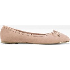 Baleriny bonprix jasnoróżowy. Różowe baleriny damskie bonprix, bez wzorów, klasyczne, bez obcasa. Za 34,99 zł.