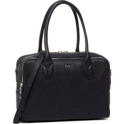 Torebka JOOP! - Chiara 4140004783 Dark Blue 402. Niebieskie torebki klasyczne damskie JOOP!, bez wzorów, ze skóry, klasyczne, bez dodatków. W wyprzedaży za 1189,00 zł.