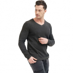 Sweter w kolorze antracytowym. Szare swetry klasyczne męskie marki True Prodigy, l. W wyprzedaży za 129,95 zł.