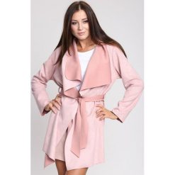 Różowy Płaszcz Recall It. Czerwone bez kategorii marki other, na zimę, uniwersalny. Za 74,99 zł.