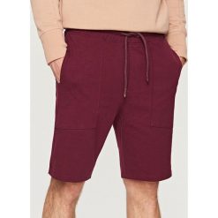 Spodenki i szorty męskie: Dzianinowe szorty slim fit - Bordowy