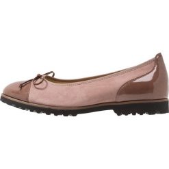 Gabor Baleriny dark rose/dark nude. Czerwone baleriny damskie lakierowane Gabor, z materiału. Za 379,00 zł.