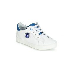 Buty Dziecko GBB URSUL. Białe trampki chłopięce GBB, bez wzorów, bez zapięcia. Za 287,20 zł.
