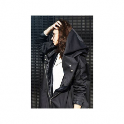 OVERSIZE CZARNY PŁASZCZ OGROMNY KAPTUR, PARKA. Czarne parki damskie Agagu, l. Za 329,00 zł.