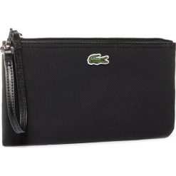 Torebka LACOSTE - Clutch NF2036PO Black. Czarne torebki klasyczne damskie Lacoste, bez wzorów, ze skóry ekologicznej, wizytowe, bez dodatków. W wyprzedaży za 179,00 zł.