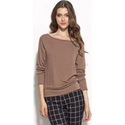 Bluzka z dekoltem w łódkę w kolorze mocca. Bluzki sportowe damskie NIFE, xl, bez wzorów, z wiskozy, bez kołnierzyka, bez rękawów, bez kaptura. Za 139,00 zł.
