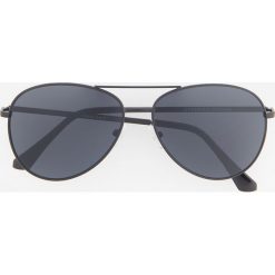 Okulary przeciwsłoneczne typu aviator - Czarny. Czarne okulary przeciwsłoneczne męskie Reserved. Za 49,99 zł.