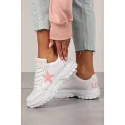Białe buty sportowe sneakersy sznurowane casu 20g15/p. Białe buty dziewczęce sportowe Casu, na lato, bez wzorów, ze skóry ekologicznej, na sznurówki. Za 64,99 zł.