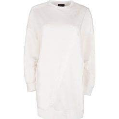 Bluza Pepe Jeans. Białe bluzki damskie Pepe Jeans, bez wzorów, z jeansu, z długim rękawem, długie, bez kaptura. Za 169,00 zł.