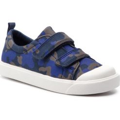 Trampki CLARKS - City Flarelo K 261423146 Navy Camo. Niebieskie trampki chłopięce Clarks, bez wzorów, z gumy, na rzepy. W wyprzedaży za 119,00 zł.