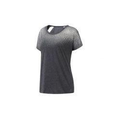 T-shirty z krótkim rękawem Reebok Sport Koszulka Distressed. Czarne topy sportowe damskie marki Reebok Sport, s, bez wzorów, bez kołnierzyka, z krótkim rękawem, krótkie, bez kaptura. Za 169,00 zł.