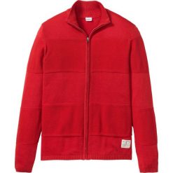 Sweter rozpinany w paski bonprix czerwony. Czerwone swetry męskie bonprix, s, w paski. Za 49,99 zł.