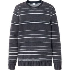 Sweter z efektem wytarcia bonprix niebieski w paski. Niebieskie swetry męskie bonprix, s, w paski. Za 109,99 zł.