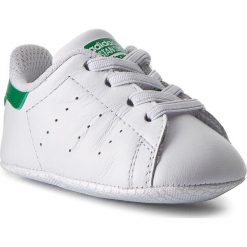 Buty adidas - Stan Smith Crib B24101 Ftwwht/Ftwwht/Green. Białe półbuty dziewczęce Adidas, na sznurówki. Za 149,00 zł.