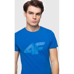 T-shirt męski TSM303 - kobalt. Koszulki męskie 4f, m, bez wzorów, bez kołnierzyka, bez rękawów. Za 49,99 zł.