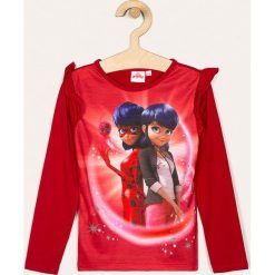 Blukids - Longsleeve dziecięcy 116-134 cm. Czerwone bluzki dziewczęce Blukids, z nadrukiem, z elastanu, z okrągłym kołnierzem, z długim rękawem, długie, bez kaptura. Za 59,90 zł.