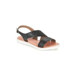Sandały Kickers INDILA. Czarne sandały damskie marki Kickers, bez wzorów, bez obcasa, bez zapięcia. Za 207,20 zł.