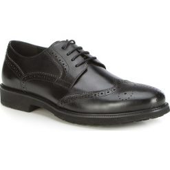 Buty męskie. Czarne półbuty męskie Wittchen, bez wzorów, ze skóry, klasyczne, z otwartym noskiem, z paskami. W wyprzedaży za 285,90 zł.