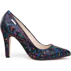 Szpilki - skóra naturalna - model 035 - kolor indian. Białe czółenka damskie Zapato, na imprezę, z nadrukiem, ze skóry, eleganckie, na wysokim obcasie, na obcasie, bez zapięcia. W wyprzedaży za 239,20 zł.