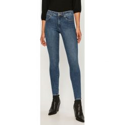 Wrangler - Jeansy Body Bespoke. Niebieskie jeansy damskie Wrangler. Za 299,90 zł.