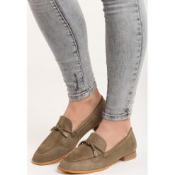 Khaki Mokasyny Far Far Away. Brązowe mokasyny damskie Born2be, bez wzorów, ze skóry, bez obcasa, na płaskiej podeszwie, bez zapięcia. Za 34,99 zł.