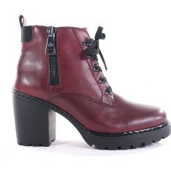 BOTKI DAMSKIE RIE Y7011 BOR. Botki damskie Rieker, ze skóry, bez obcasa, na platformie, bez zapięcia. Za 329,00 zł.