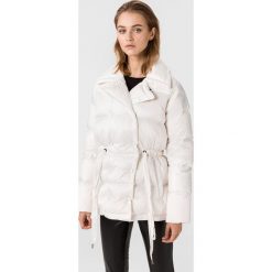Blauer Kurtka Biały. Białe kurtki damskie Blauer, xs, bez wzorów, z poliesteru. Za 1636,95 zł.