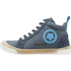Bisgaard SHOE WITH LACES Tenisówki i Trampki wysokie blue. Niebieskie trampki dziewczęce marki Bisgaard, ze skóry. W wyprzedaży za 341,10 zł.