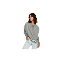 Bluzki Be B094 Bluza z dekoltem z tyłu. Bluzki damskie BE. Za 105,00 zł.