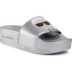 Klapki KARL LAGERFELD - KL80805 Silver Rubber. Szare klapki damskie KARL LAGERFELD, bez wzorów, z tworzywa sztucznego, bez obcasa, na koturnie. W wyprzedaży za 269,00 zł.