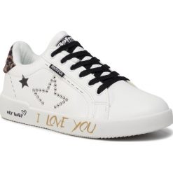 Sneakersy REFRESH - 69341 Blanco. Białe półbuty damskie Refresh, ze skóry ekologicznej. W wyprzedaży za 139,00 zł.