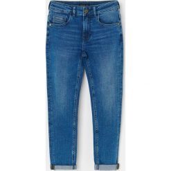 Jeansy regular fit z efektem sprania - Niebieski. Niebieskie jeansy męskie Reserved, m, bez wzorów. Za 79,99 zł.