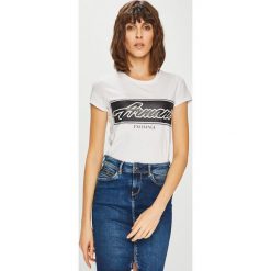 Armani Exchange - Top. Białe bluzki damskie marki Armani Exchange, s, z nadrukiem, z elastanu, z okrągłym kołnierzem. Za 229,90 zł.