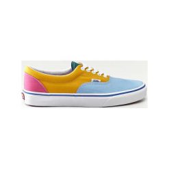 Ponadczasowe Vansy ERA VOP MULTI BRIGHT. Szare trampki i tenisówki damskie Molly.pl, bez wzorów, z gumy, bez zapięcia. Za 299,00 zł.