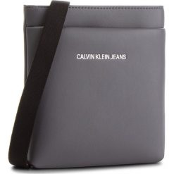 Saszetka CALVIN KLEIN JEANS - Smooth Essential Mic K40K400603 014. Szare torby męskie skórzane Calvin Klein Jeans, bez wzorów, z jeansu, młodzieżowe. W wyprzedaży za 239,00 zł.