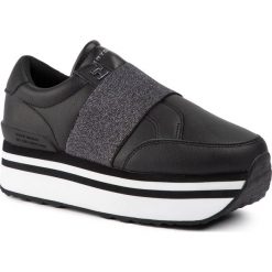 Sneakersy TOMMY HILFIGER - Elastic Slip On Fatform Sneaker FW0FW04603 Black BLK. Czarne półbuty damskie TOMMY HILFIGER, ze skóry. Za 449,00 zł.