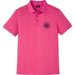 Shirt polo z nadrukiem bonprix różowy z nadrukiem. Różowe koszulki męskie bonprix, xxl, z nadrukiem, polo, bez rękawów. Za 32,99 zł.