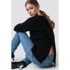 Rut&Circle Sweter Samira Otwórz Wróć Knit - Black. Szare swetry klasyczne damskie marki Vila, l, z dzianiny, z okrągłym kołnierzem. Za 121,95 zł.