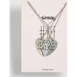 Naszyjnik przyjaciółek - Jasny szary. Szare naszyjniki damskie Sinsay. Za 15,00 zł.