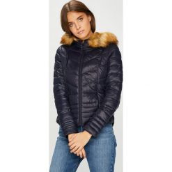 Vero Moda - Kurtka Sally. Niebieskie kurtki damskie Vero Moda, s, bez wzorów, z poliesteru, krótkie. W wyprzedaży za 129,90 zł.