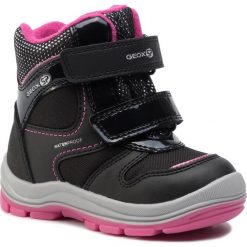 Śniegowce GEOX - B Trivor G.Bwpf A B943UA 0HIFU C9235 M Black/Fuchsia. Czarne śniegowce dziewczęce Geox, bez zapięcia. W wyprzedaży za 199,00 zł.