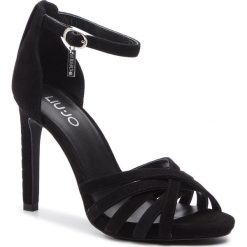Sandały LIU JO - Bloom 10 S19081 P0021 Black 22222. Czarne klapki damskie Liu Jo, z aplikacjami, ze skóry, bez obcasa, na obcasie. W wyprzedaży za 399,00 zł.